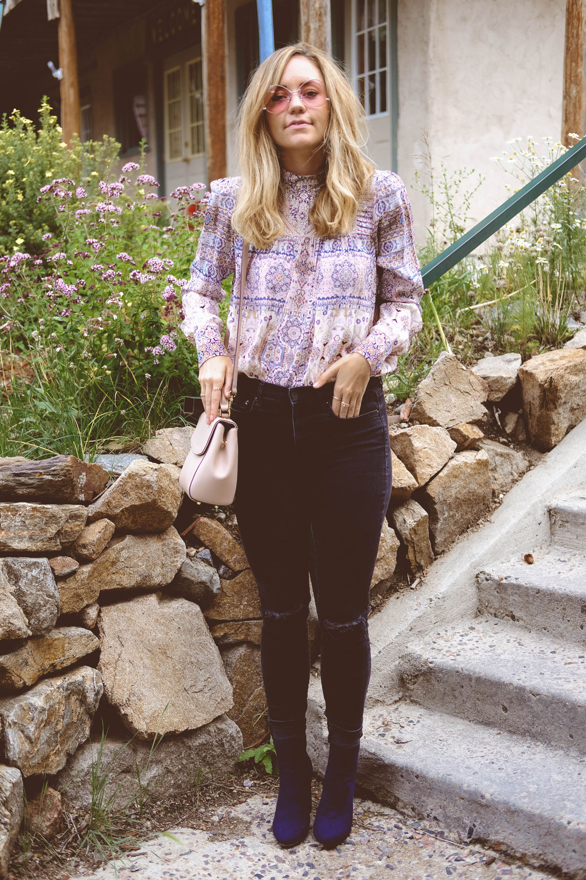 vintage brit girl with gold-tinted sunglasses