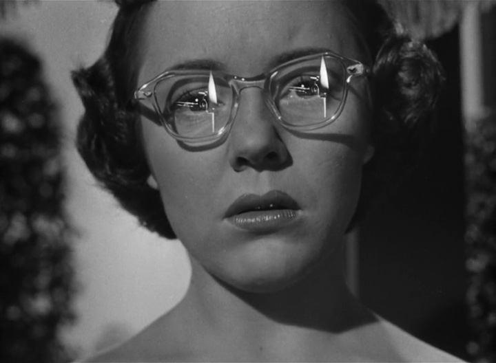 Alfred Glasses Reflection Alfred Glasses Reflection