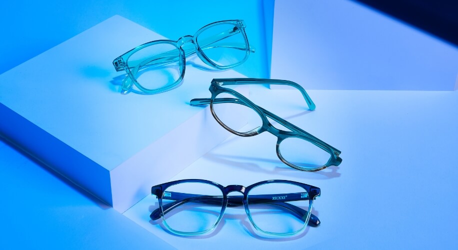 The Clear Choice: Understanding Anti-Reflective Coating and Its ...