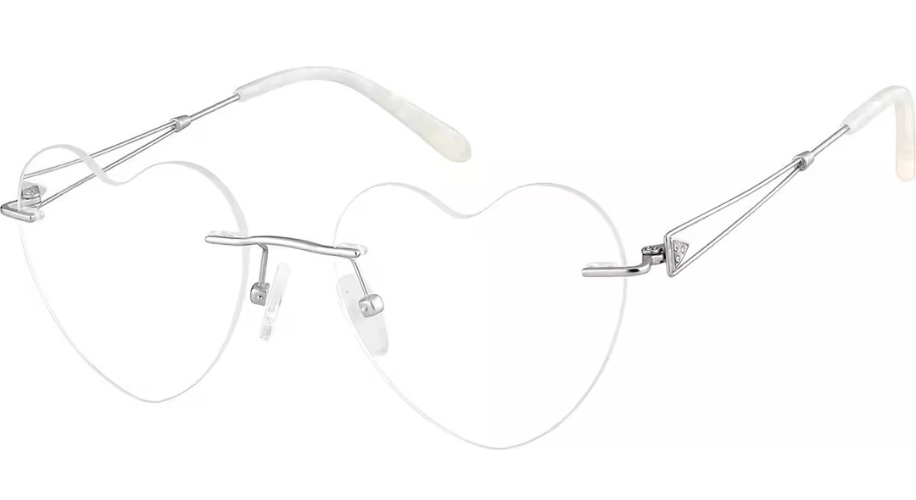 The Charming Versatility of HeartShaped Glasses