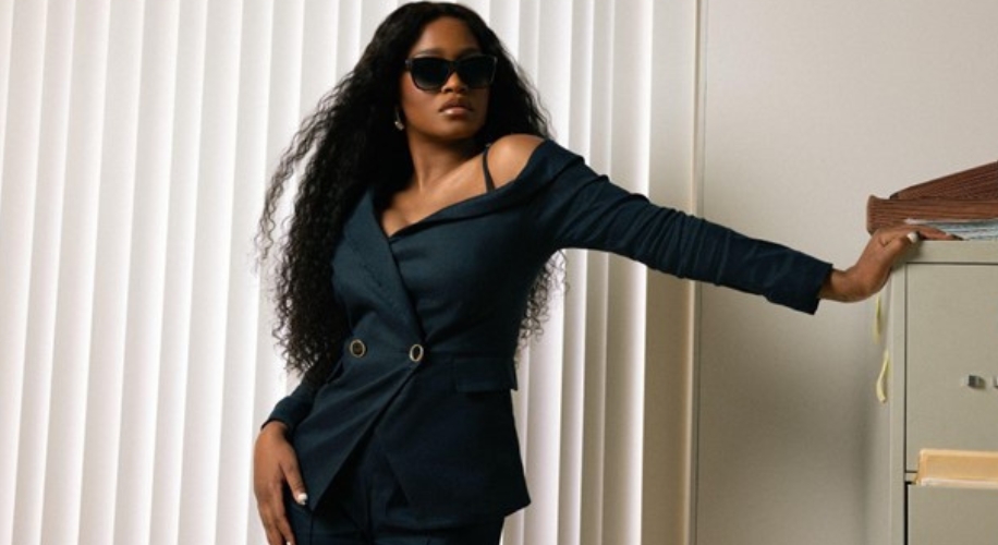 Keke Palmer Radiates Style with Zenni Glasses on Her Podcast