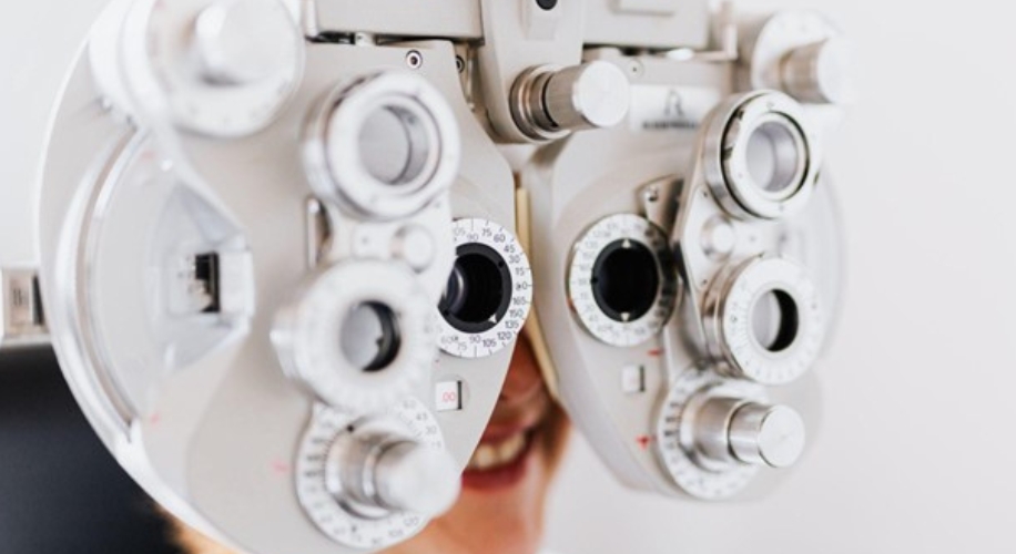 Nearsighted vs. Farsighted Vision, Explained