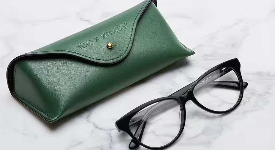 Unveiling Elegance: Discovering the Most Popular Eyeglass Frames for Women at Zenni