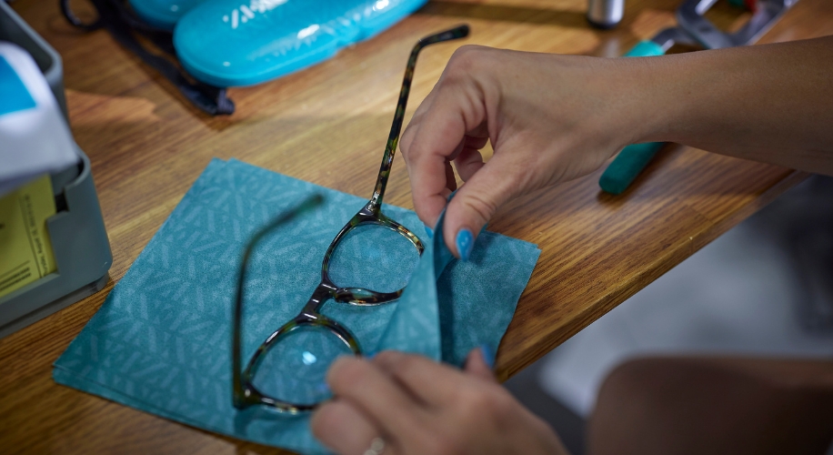 Decoding the Components of Your Eyewear