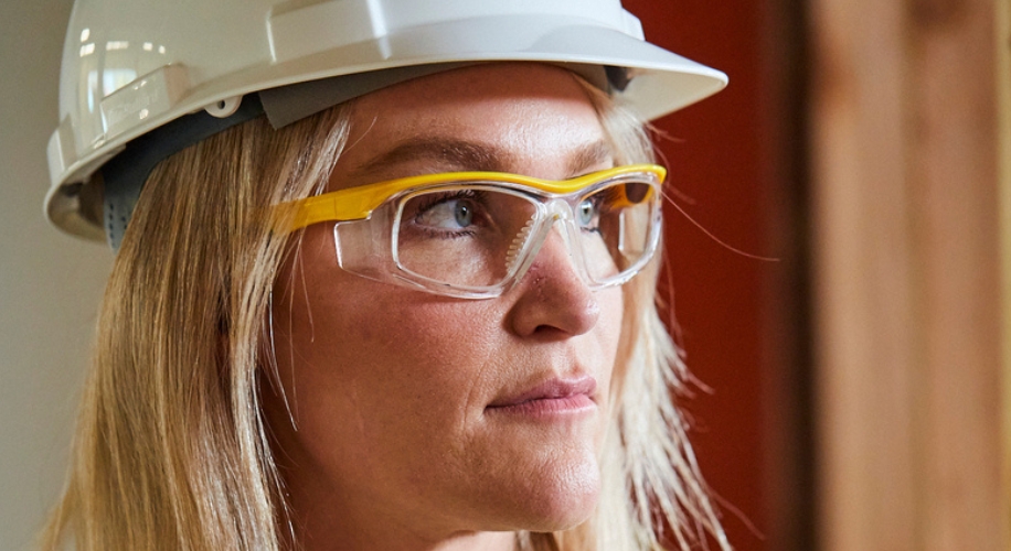 Protect Your Vision: Essential Eye Safety Tips for the Workplace