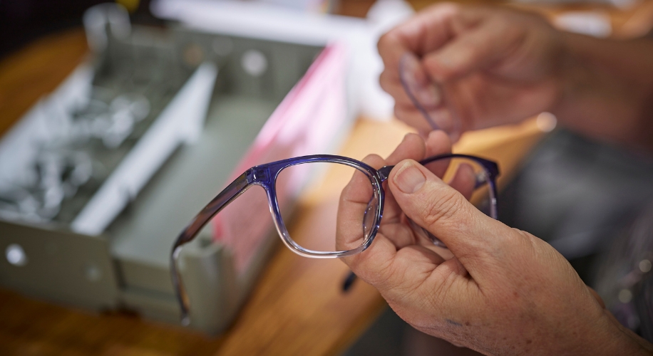Choosing Polycarbonate Glasses for Sport Enthusiasts