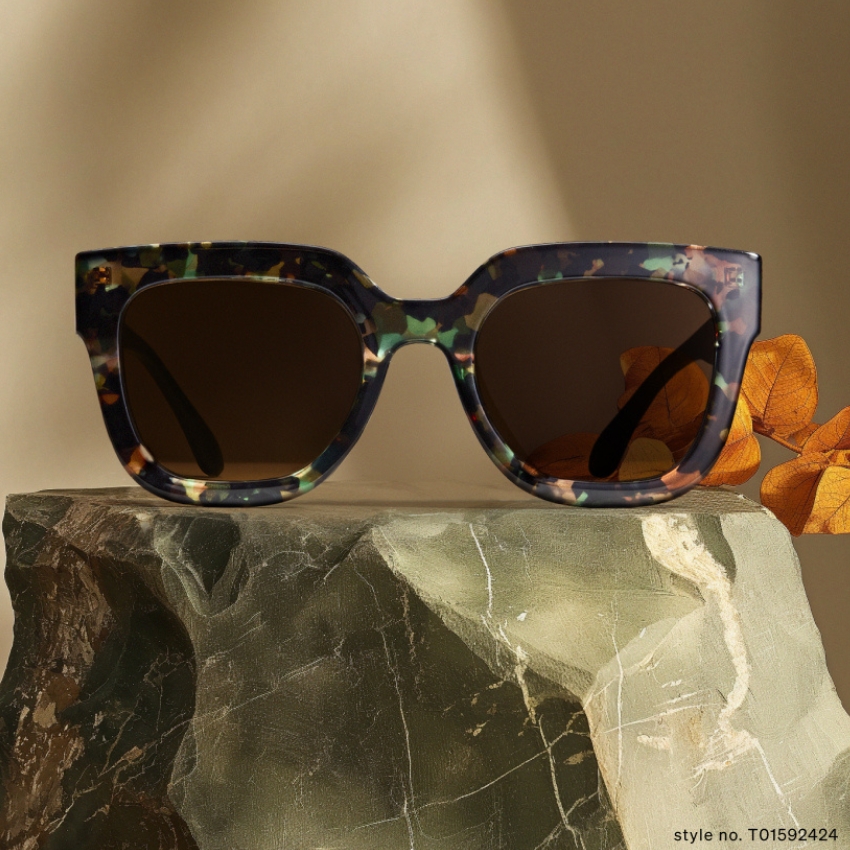 Square sunglasses with multicolored camouflage frames and brown lenses. Style no. T01592424.